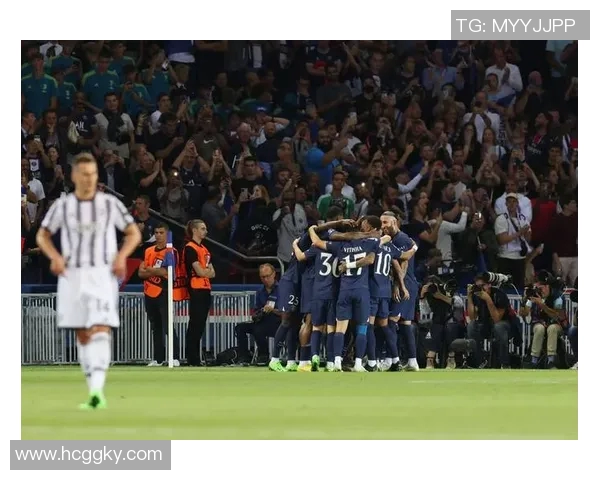 尤文图斯宣布签下法甲巴黎圣日耳曼中场梅拉德